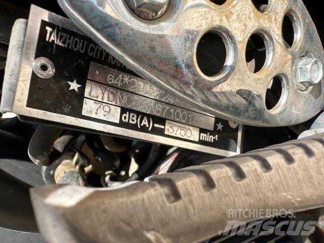  VONROAD vin 493 Biler