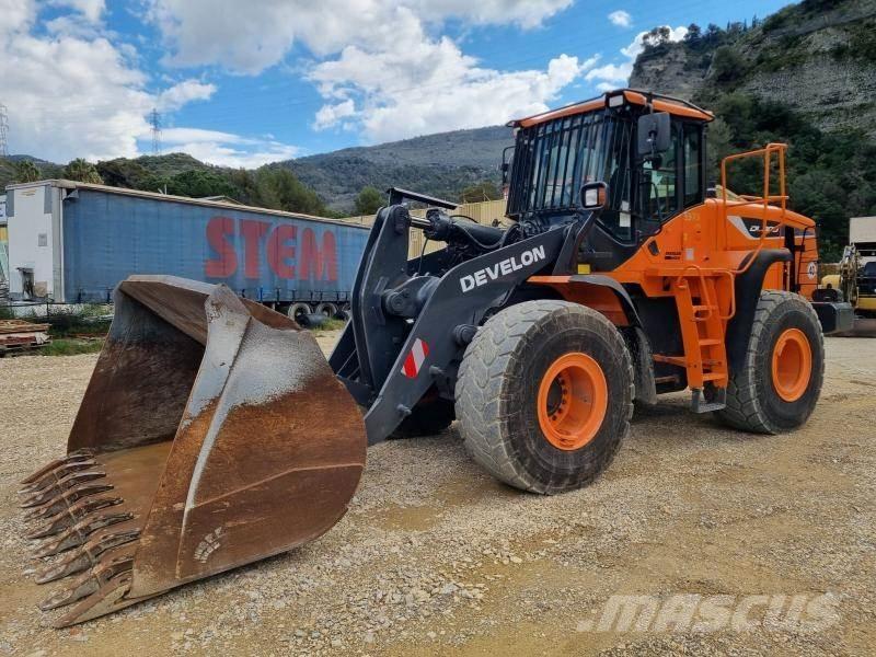 Doosan DL300 Læssemaskiner på hjul