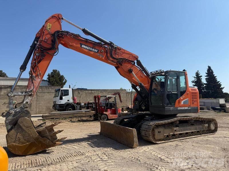 Doosan DX235LCR Gravemaskiner på larvebånd