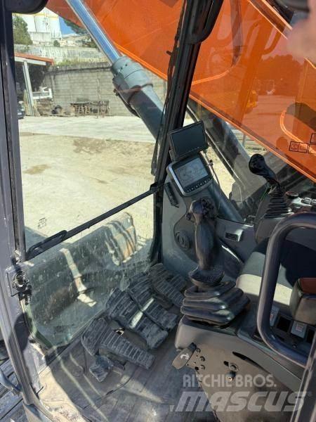 Doosan DX235LCR Gravemaskiner på larvebånd