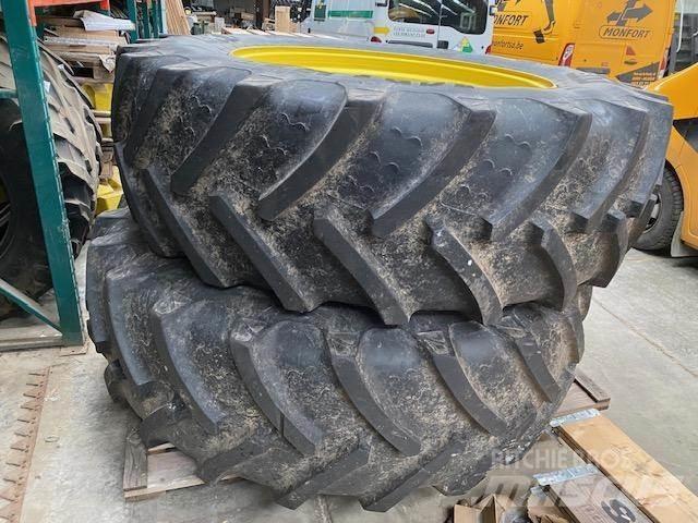 John Deere 7R Hjul, Dæk og Fælge