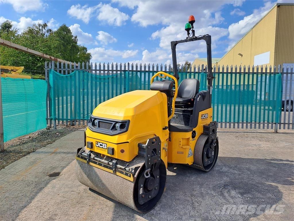JCB  Andre tromler