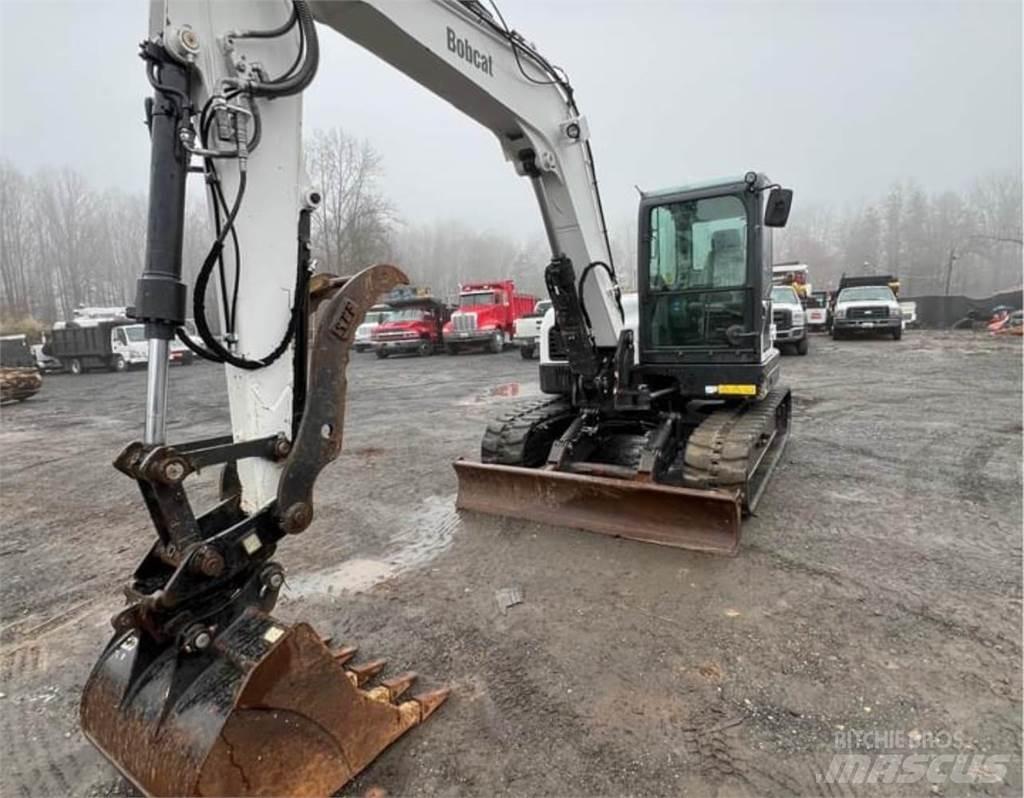 Bobcat E85 Gravemaskiner på larvebånd