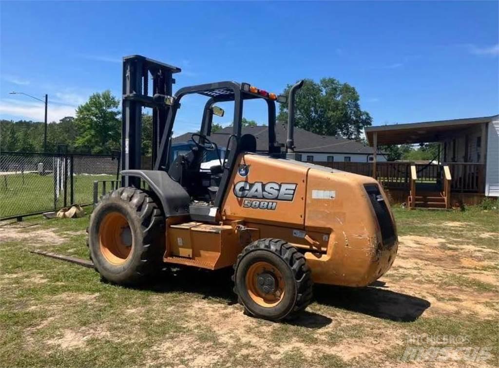 CASE 588H Gaffeltrucks - andre