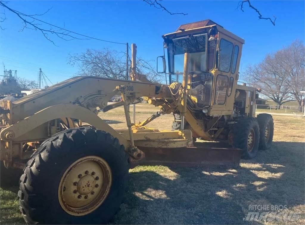 CAT 130G Vejhøvle / Gradere