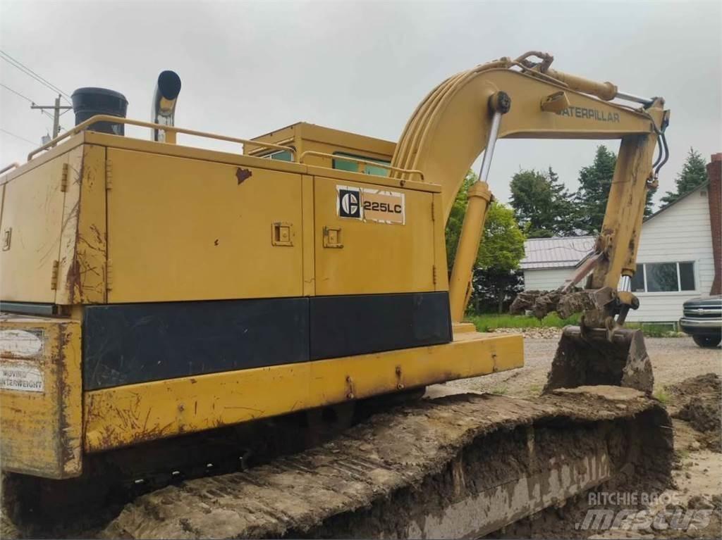 CAT 225 LC Gravemaskiner på larvebånd