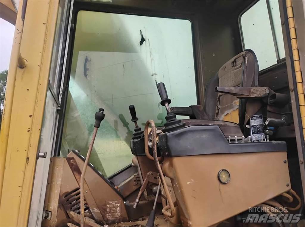 CAT 225 LC Gravemaskiner på larvebånd