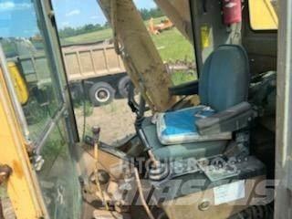 CAT 245 Gravemaskiner på larvebånd