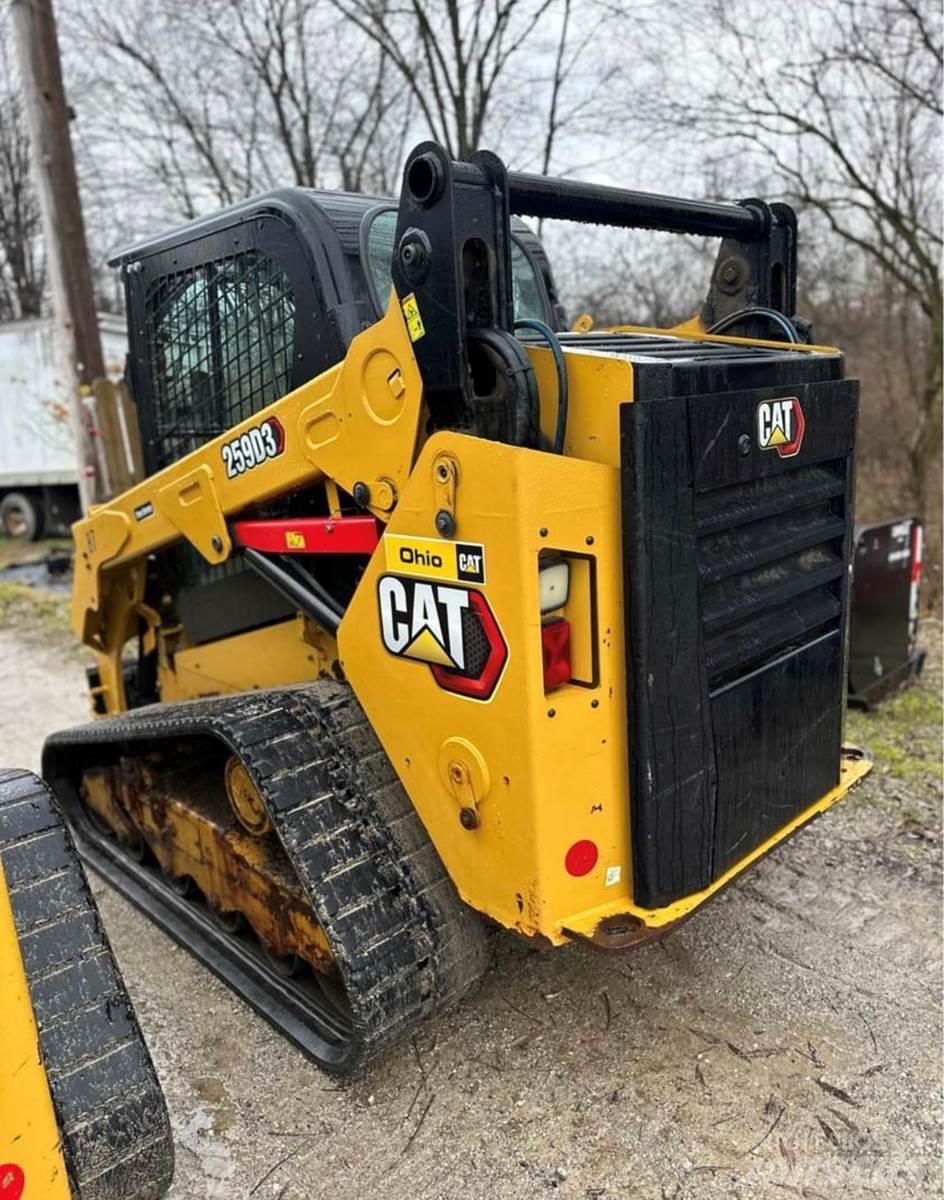 CAT 259D3 Minilæsser - skridstyret