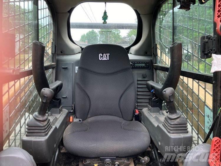 CAT 259D3 Larvebåndslæssere
