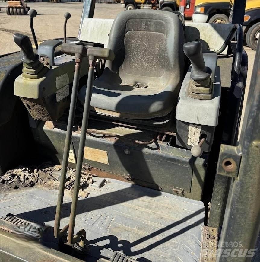 CAT 302.5 Minigravemaskiner