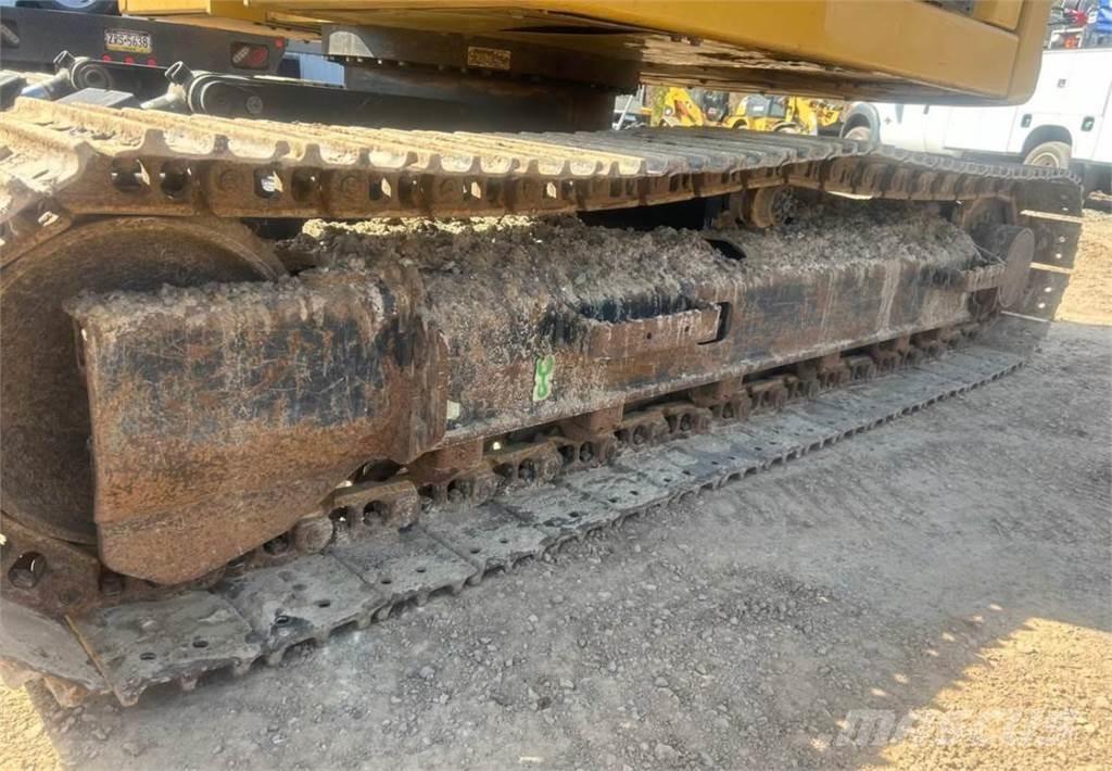 CAT 310 Gravemaskiner på larvebånd