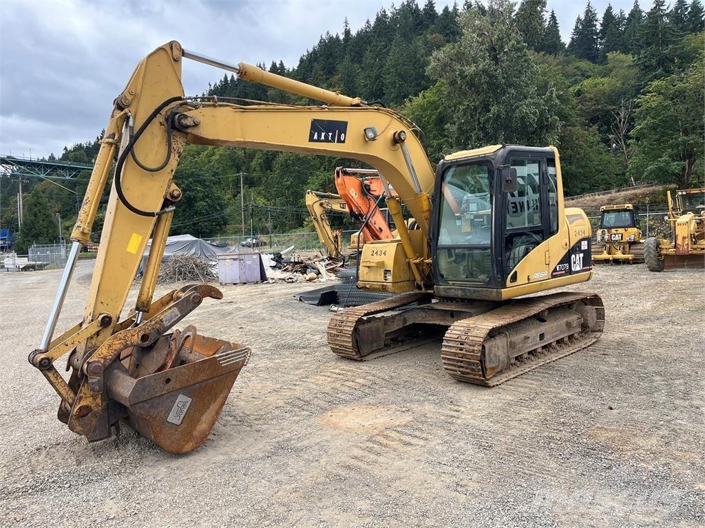 CAT 311C Gravemaskiner på larvebånd