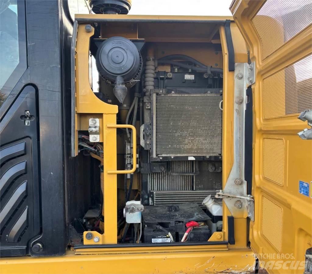 CAT 312E Gravemaskiner på larvebånd
