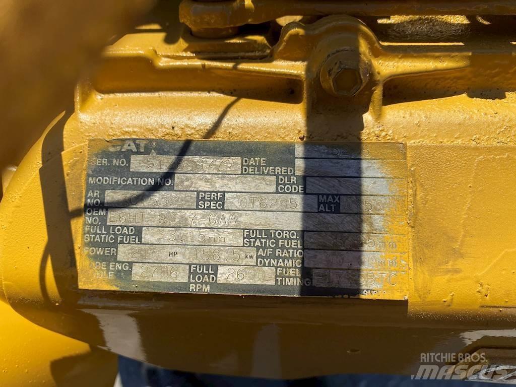CAT 3208 Motorer