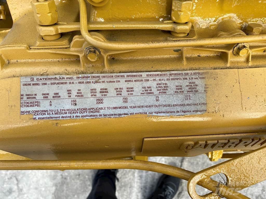 CAT 3208 Motorer