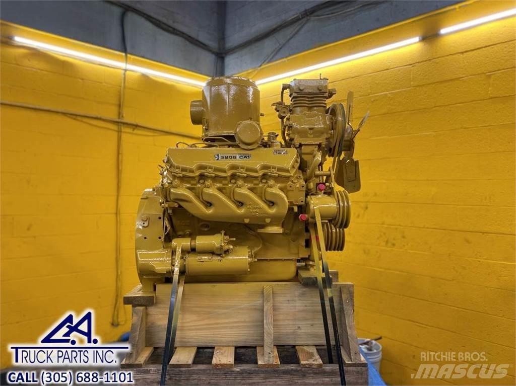 CAT 3208 Motorer