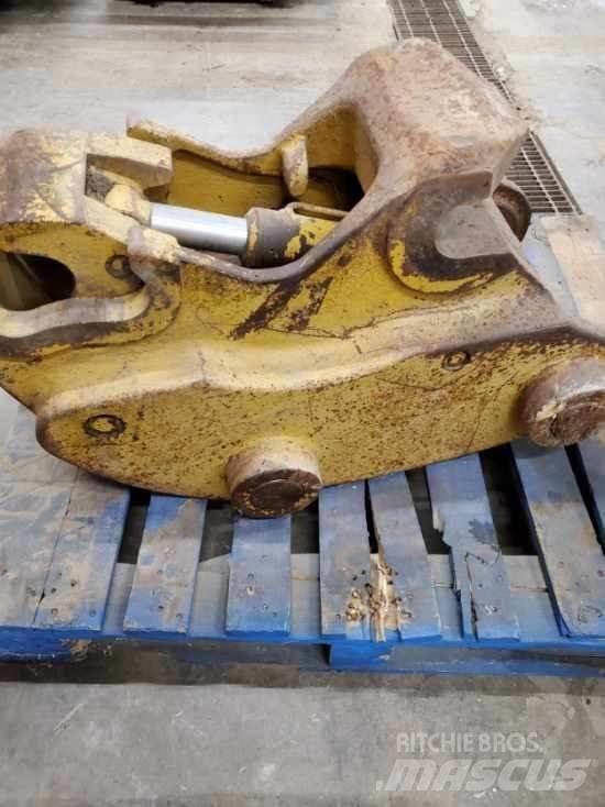 CAT 320DL Hurtigkoblere