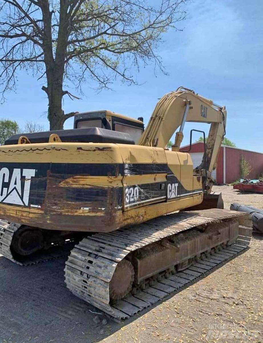 CAT 320L Gravemaskiner på larvebånd