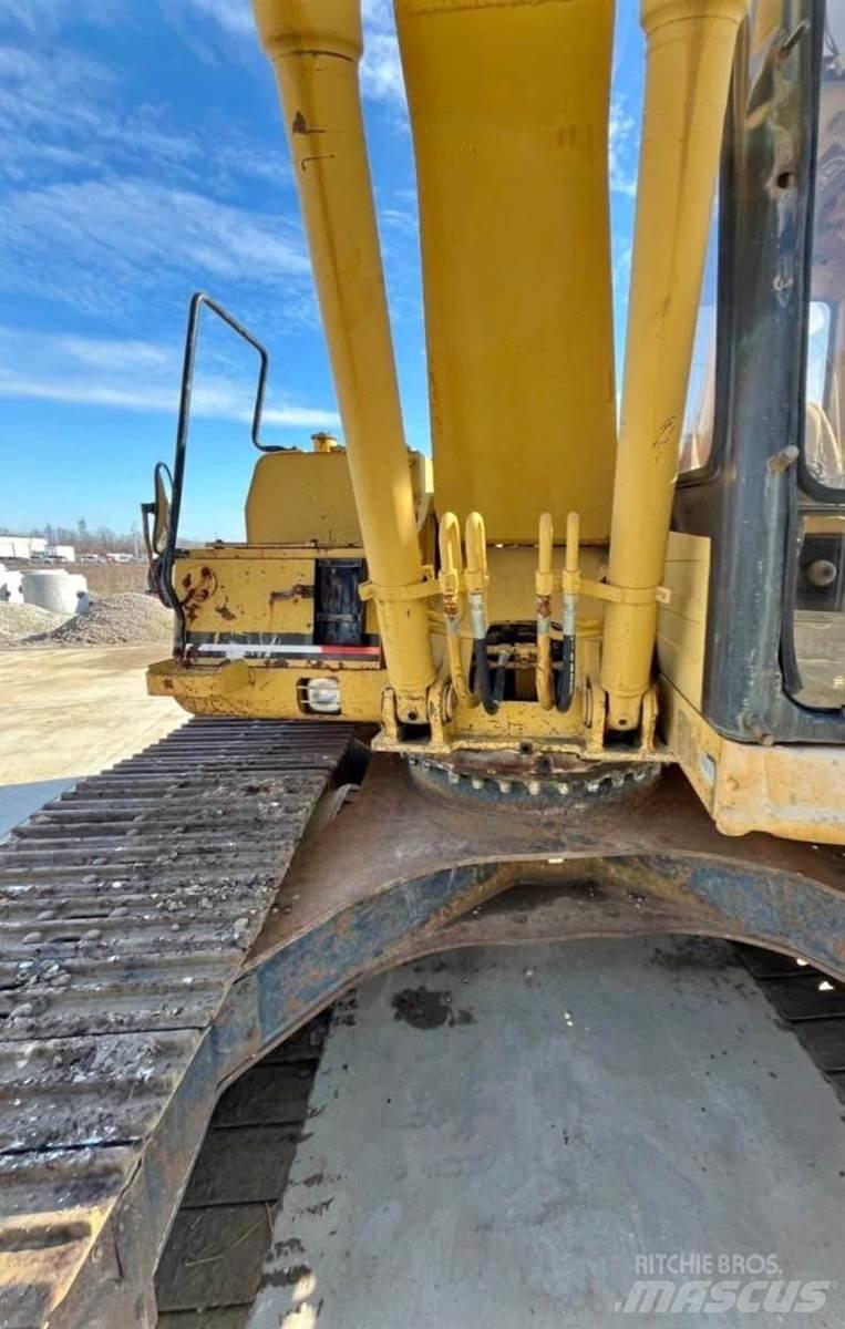 CAT 320L Gravemaskiner på larvebånd