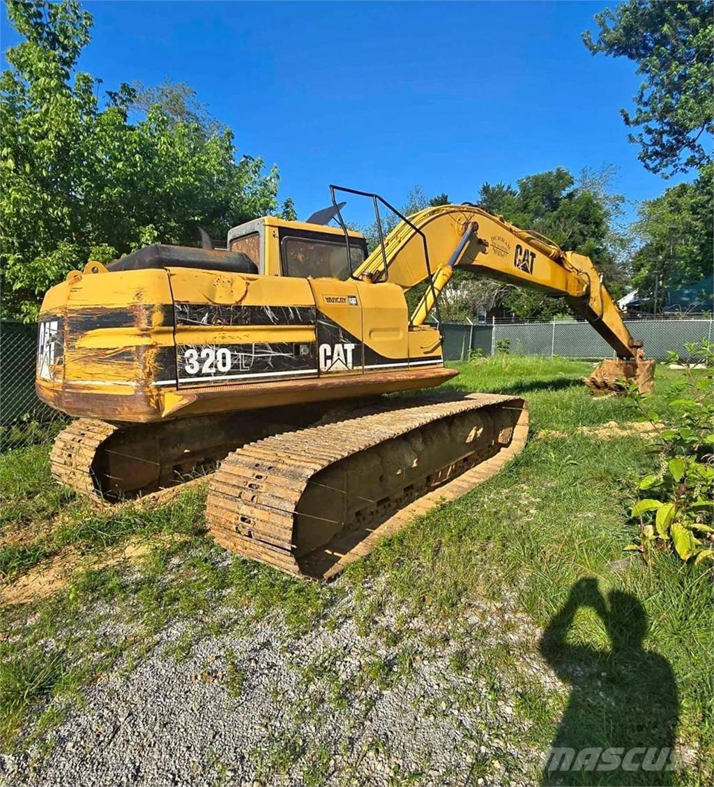 CAT 320L Gravemaskiner på larvebånd