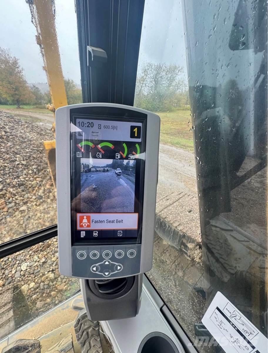 CAT 323FL Gravemaskiner på larvebånd