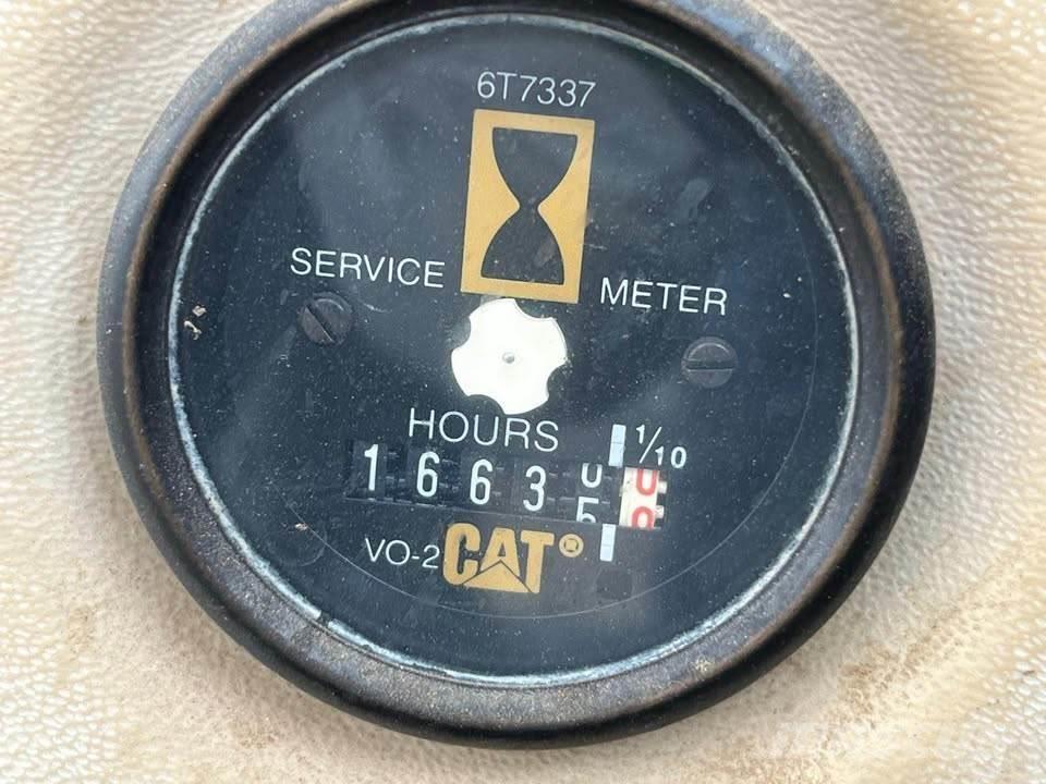 CAT 325BL Gravemaskiner på larvebånd