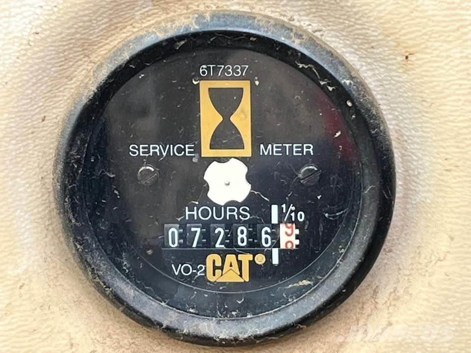 CAT 325BL Gravemaskiner på larvebånd