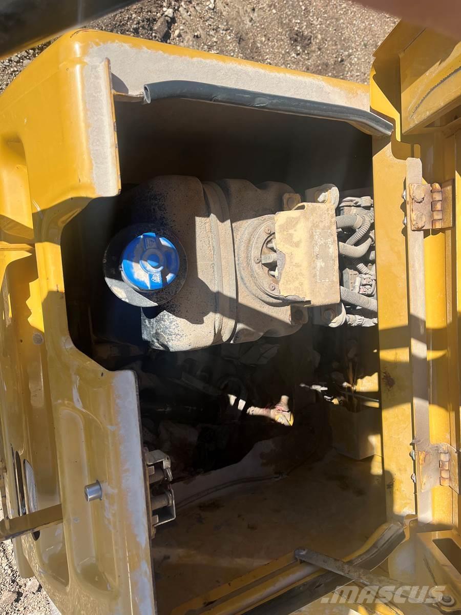 CAT 326FL Gravemaskiner på larvebånd