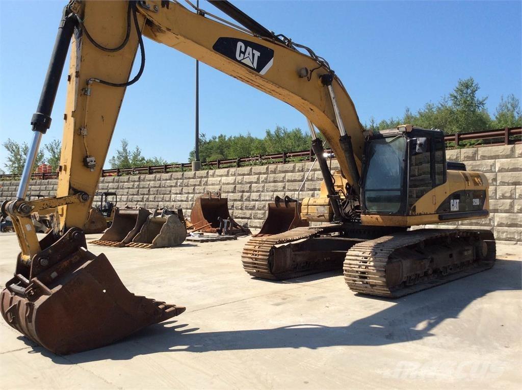CAT 329DL Gravemaskiner på larvebånd