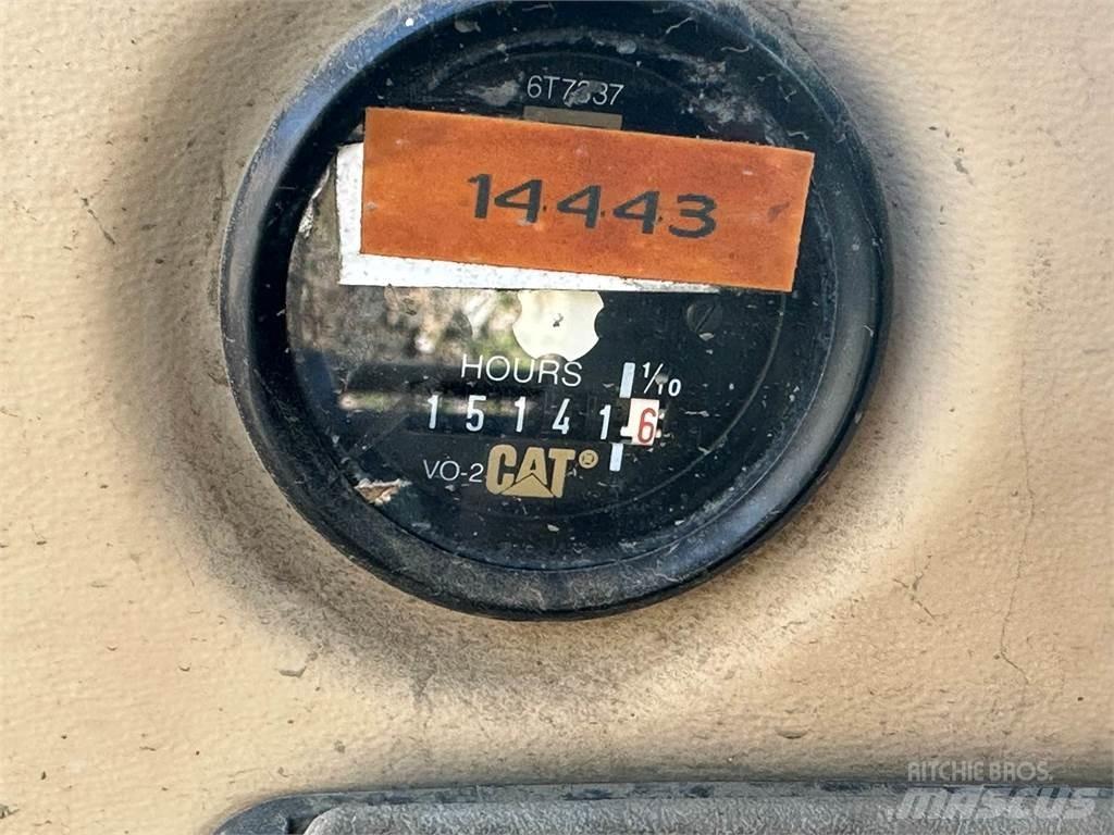 CAT 330B Gravemaskiner på larvebånd