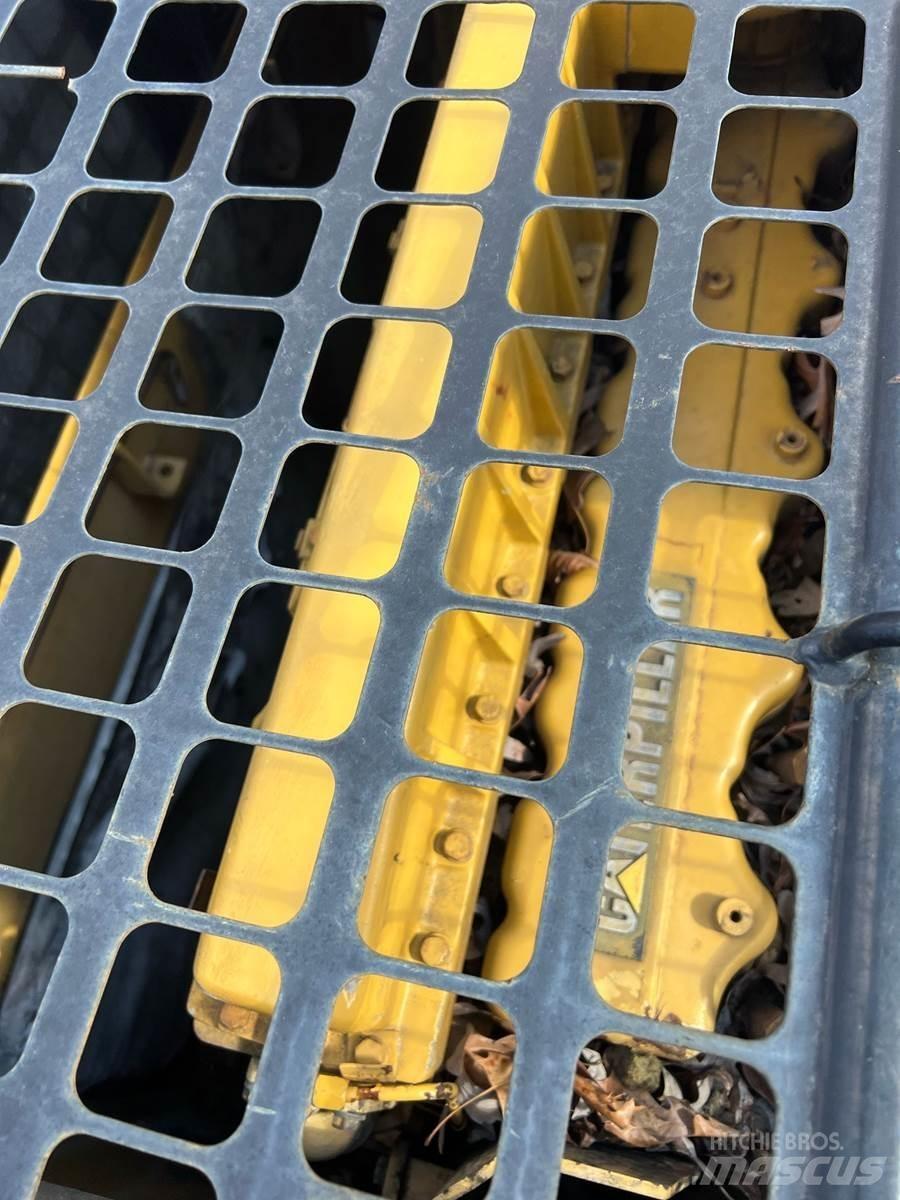 CAT 330BL Gravemaskiner på larvebånd