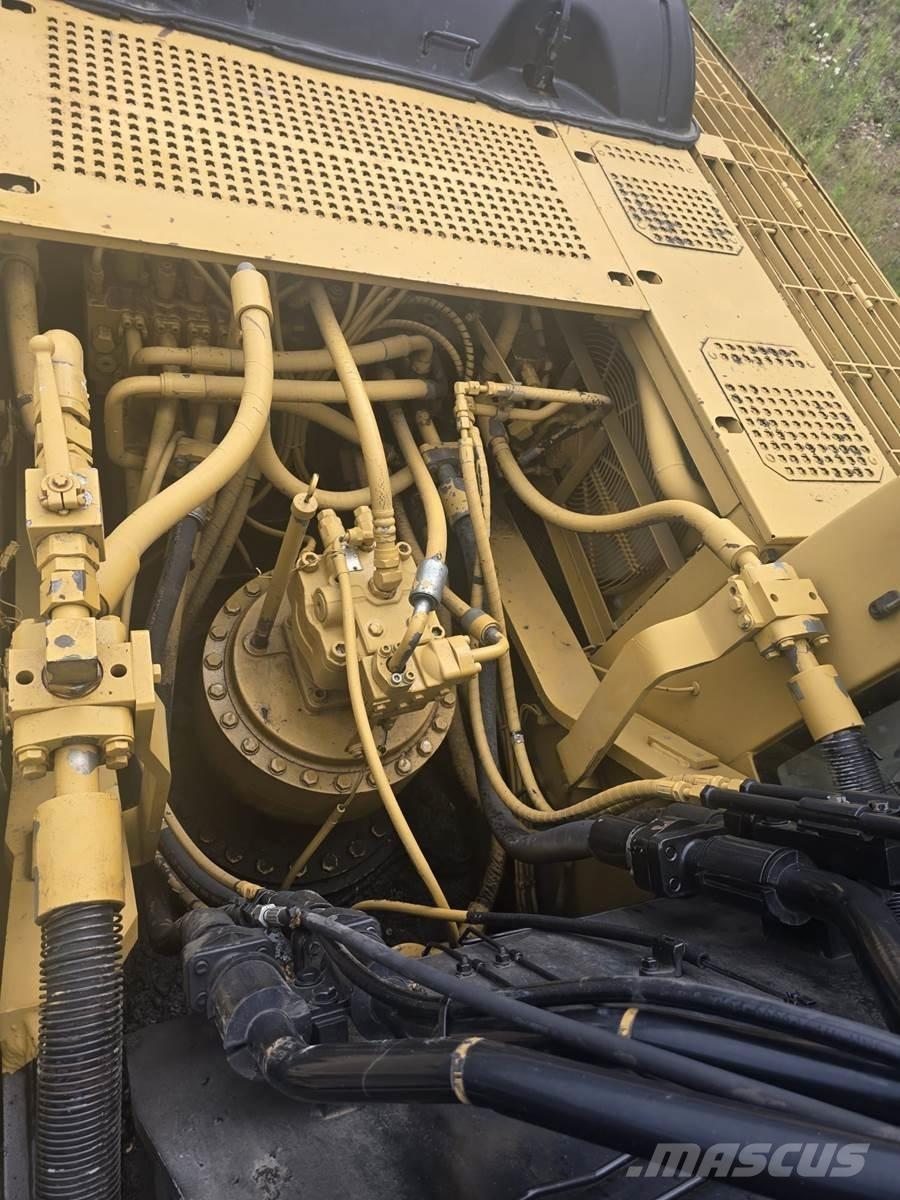 CAT 330CL Gravemaskiner på larvebånd