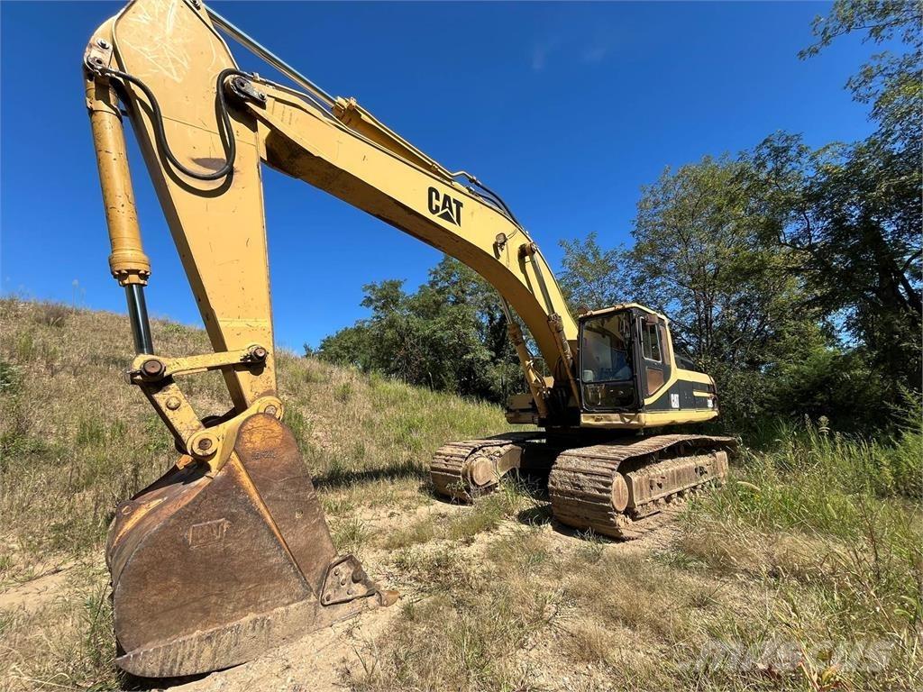 CAT 330L Gravemaskiner på larvebånd