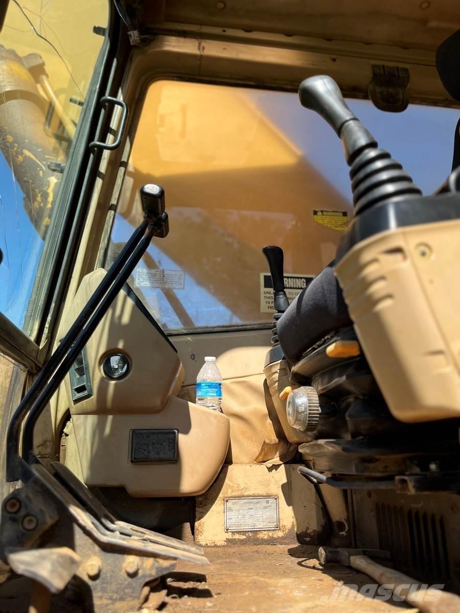 CAT 330L Gravemaskiner på larvebånd