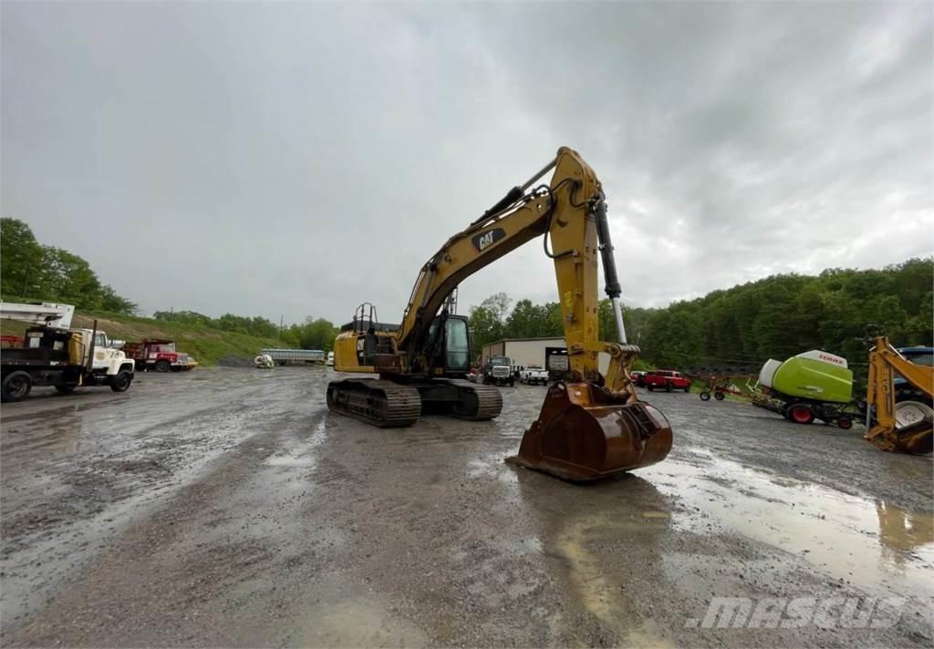 CAT 349E Gravemaskiner på larvebånd