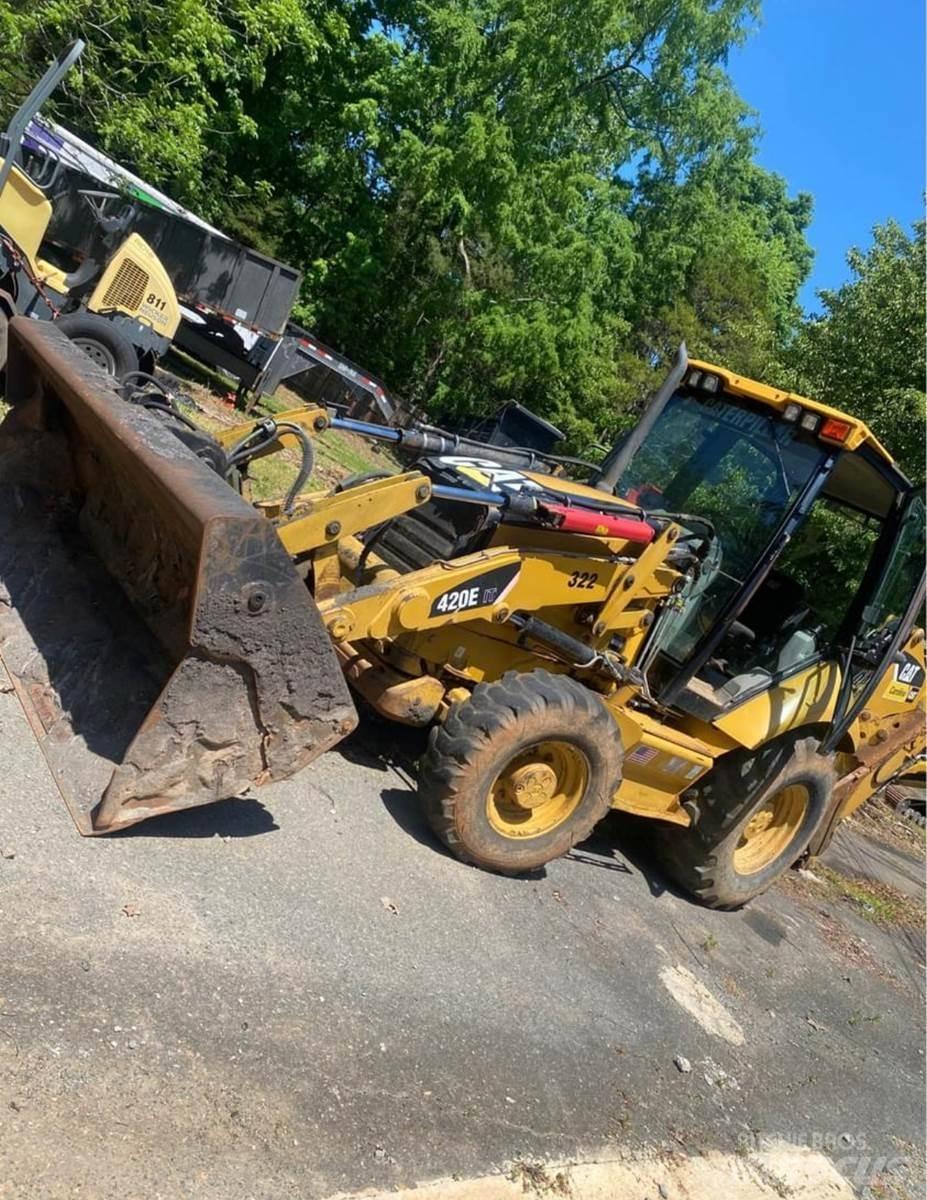 CAT 420E Rendegravere