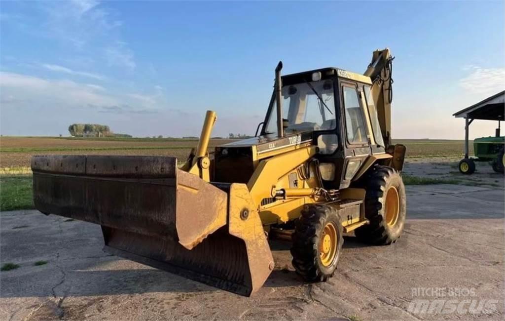 CAT 426B Rendegravere