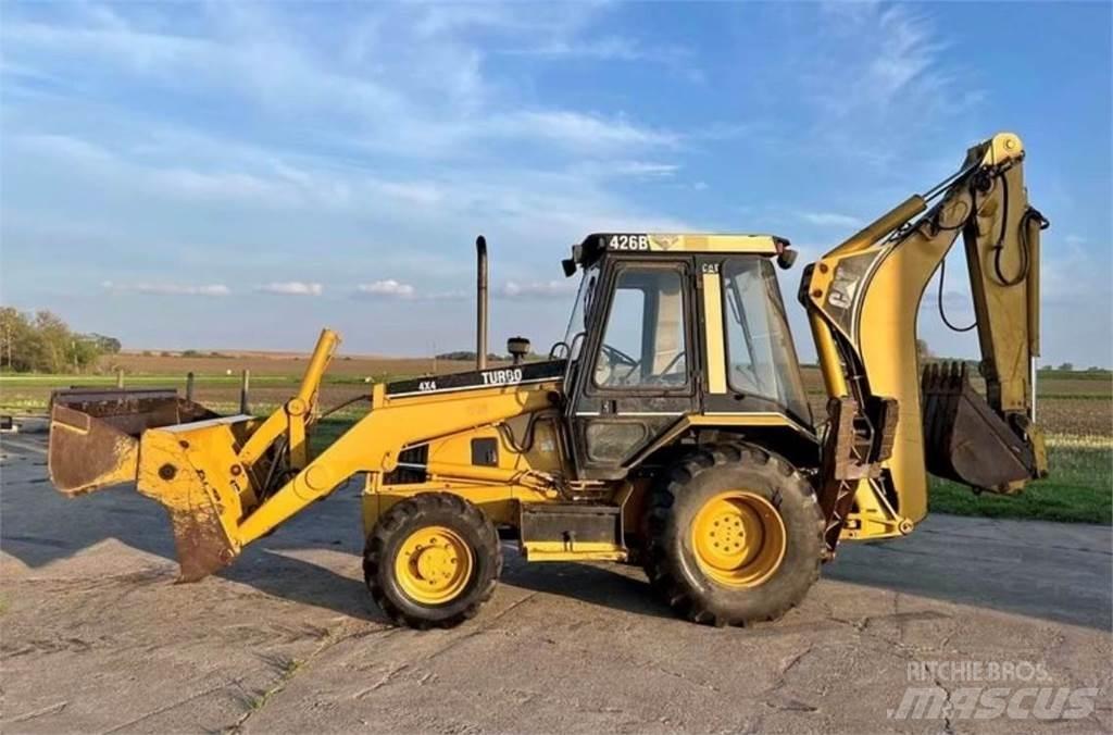 CAT 426B Rendegravere