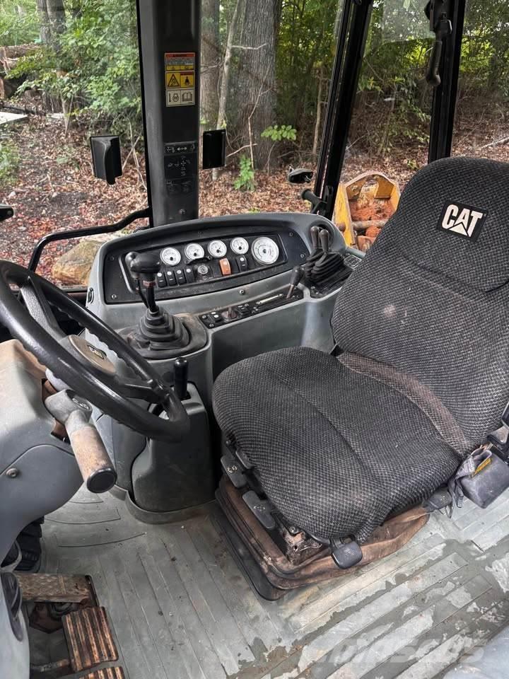 CAT 430D Rendegravere