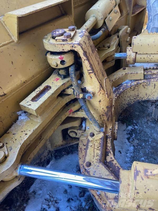 CAT 517 Udslæbningstraktorer