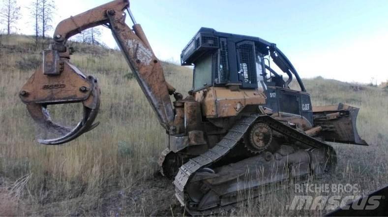 CAT 517 Udslæbningstraktorer