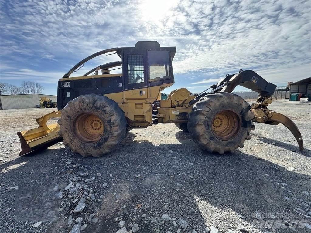 CAT 525B Udslæbningstraktorer