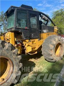 CAT 525C Udslæbningstraktorer