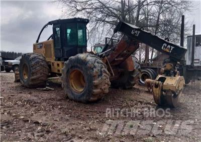 CAT 525D Udslæbningstraktorer