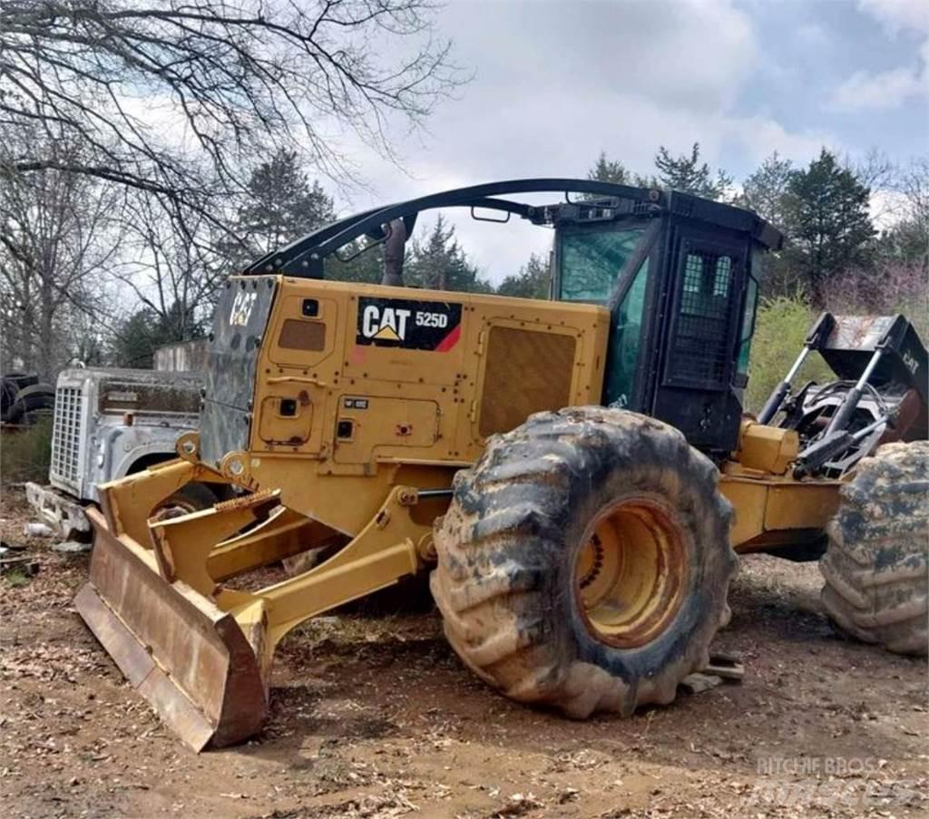 CAT 525D Udslæbningstraktorer