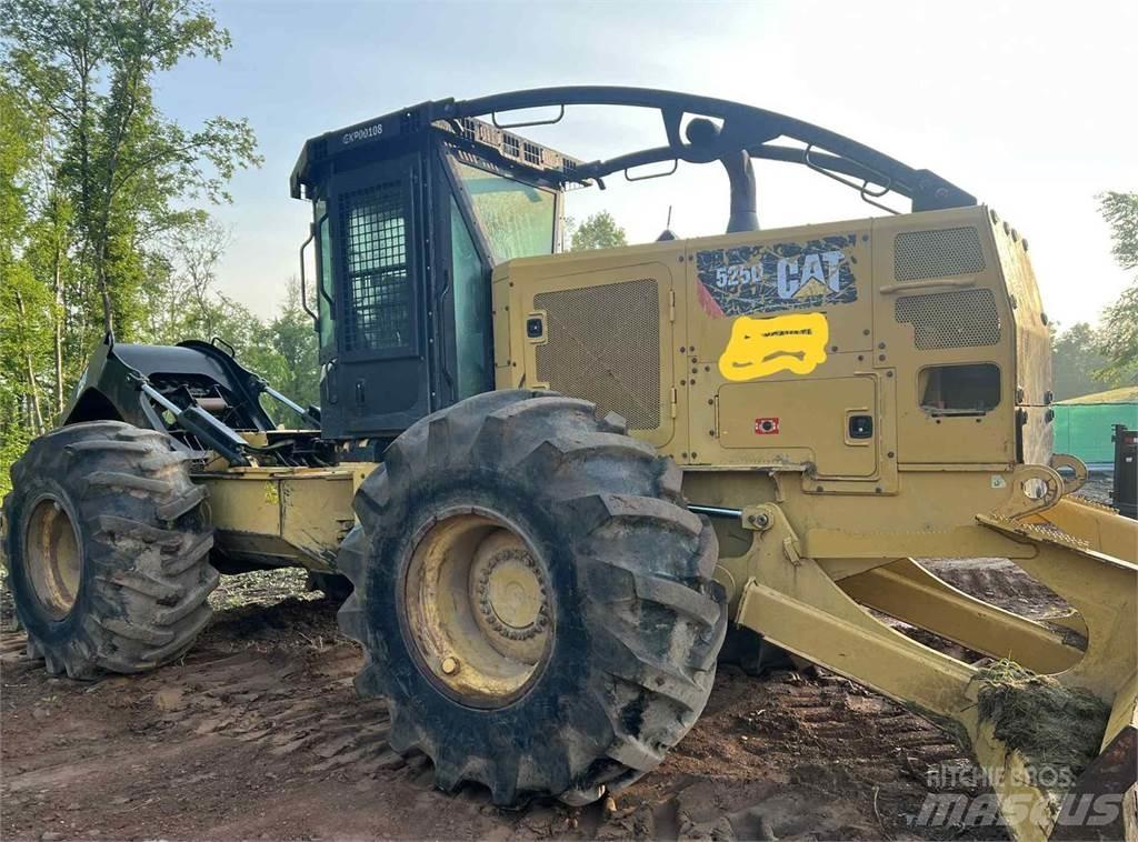 CAT 525D Udslæbningstraktorer