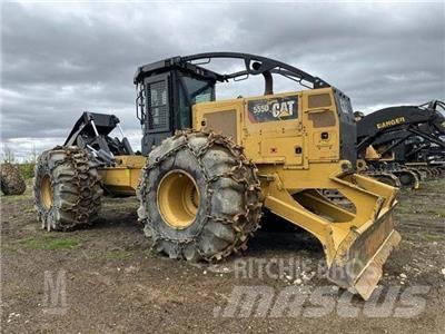 CAT 555D Udslæbningstraktorer