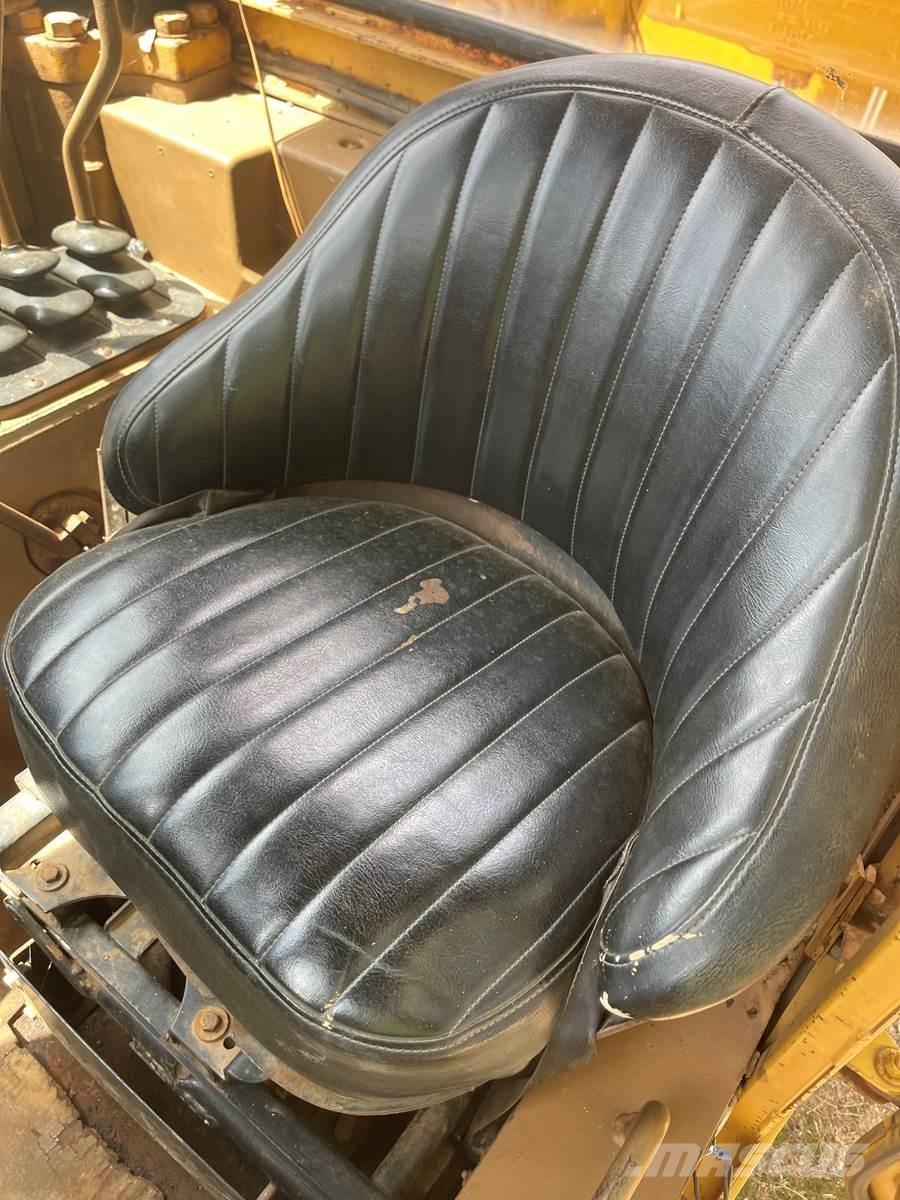 CAT 621E Skrabere