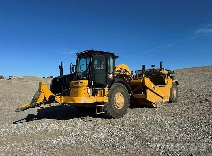 CAT 627 Skrabere